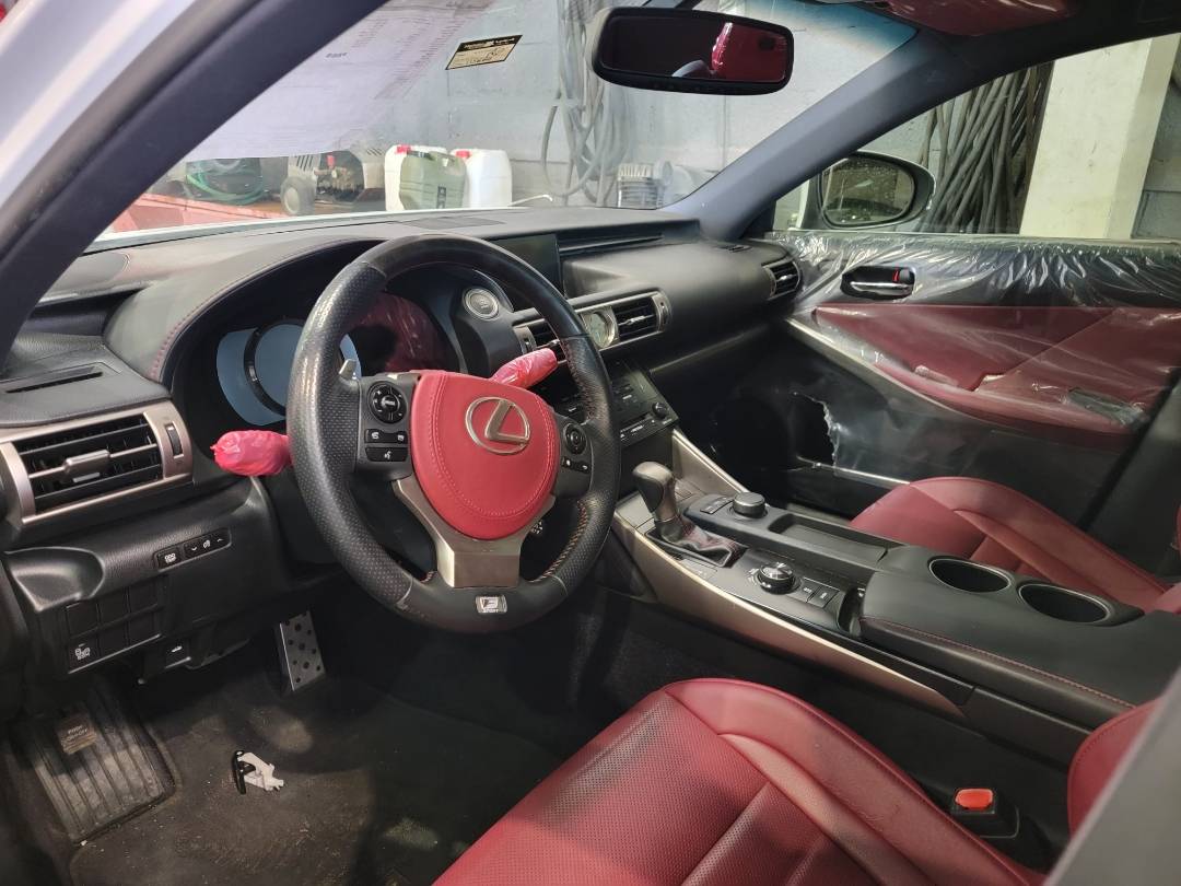 2014 LEXUS IS 250 — 115664 Miles — Lot 5001323 — Main - Marhaba Auctions Used Cars - Image 6