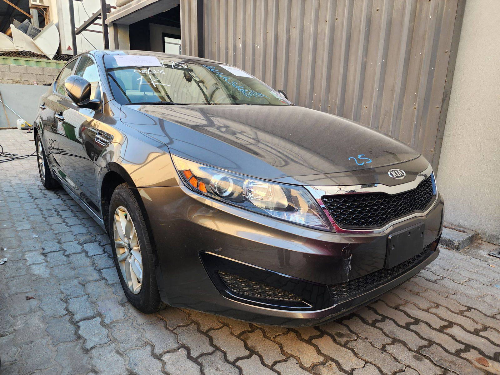 2011 KIA OPTIMA — 123315 Miles — Lot 39954498 — Al Quoz - Marhaba Auctions Used Cars - Image 4