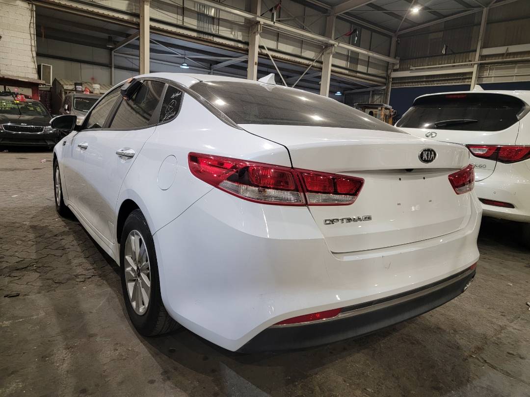 2017 KIA OPTIMA — 100712 Miles — Lot 162876 — Main - Marhaba Auctions Used Cars - Image 5