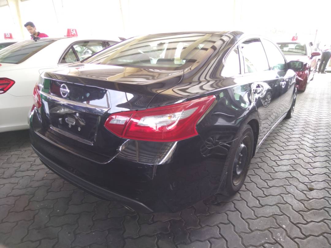 2018 NISSAN ALTIMA — 150310 Miles — Lot 78875423 - Marhaba Auctions Used Cars - Image 8
