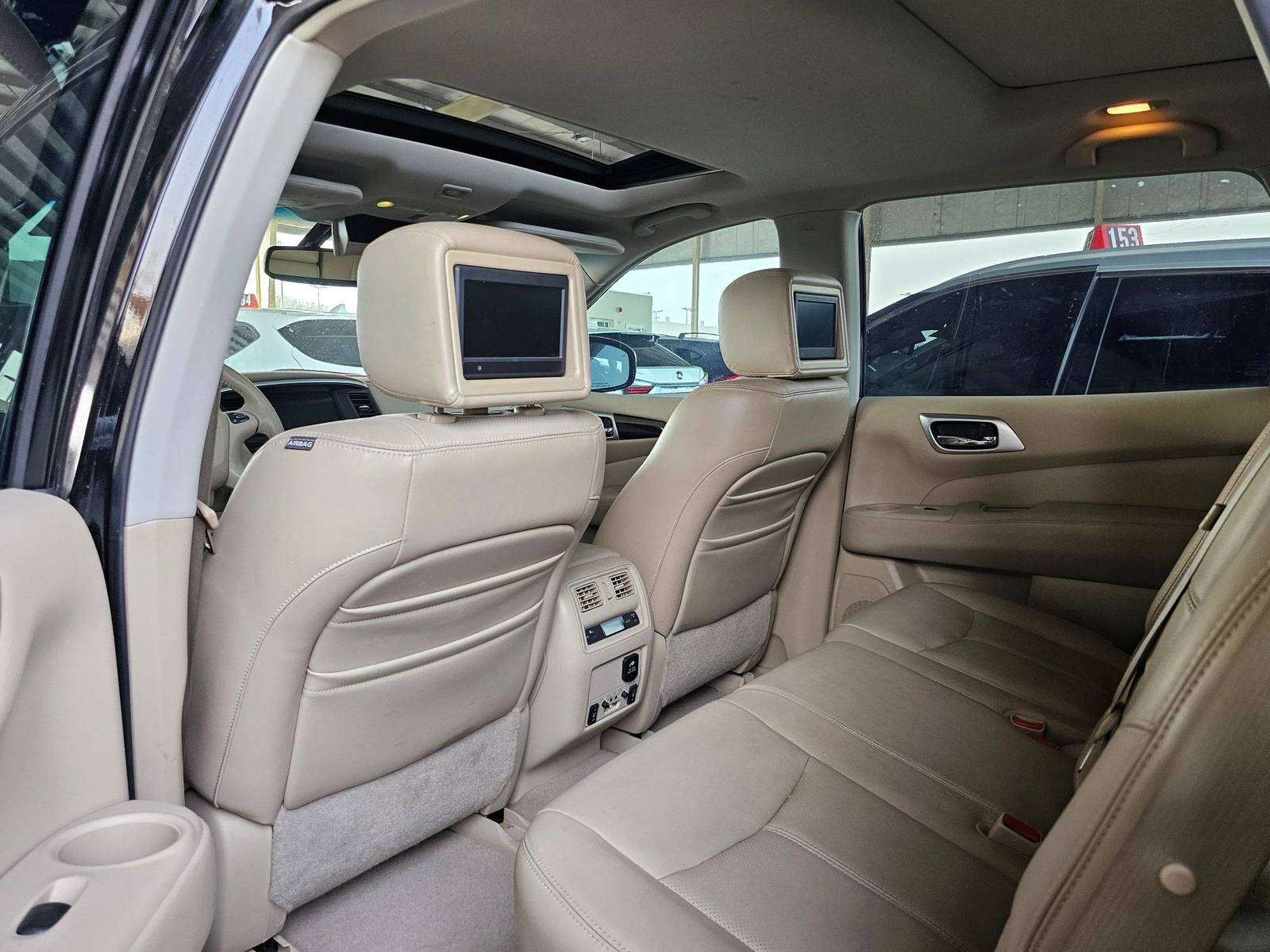 2013 NISSAN PATHFINDER — 168175 Miles — Lot DC607365 — Souq - Marhaba Auctions Used Cars - Image 6