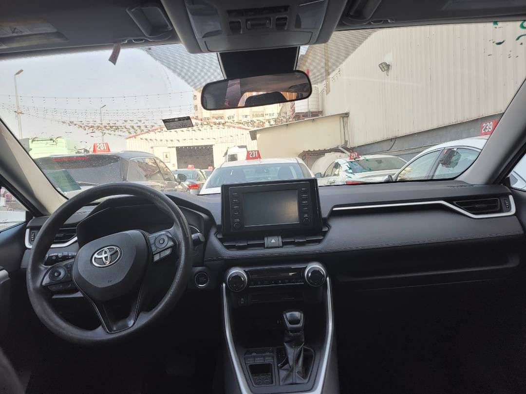 2019 TOYOTA RAV4 — 100826 Miles — Lot KW013213 — Main - Marhaba Auctions Used Cars - Image 8