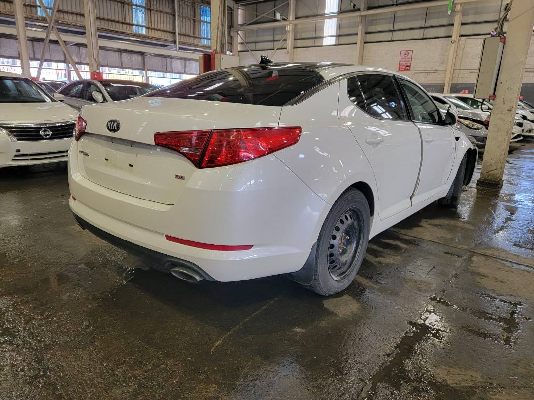 2013 KIA OPTIMA — 173279 KM — Lot 30774 — Main - Marhaba Auctions Used Cars - Image 3