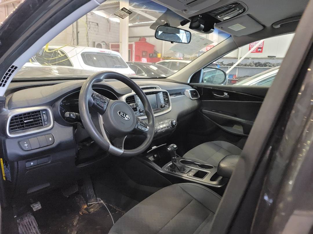 2018 KIA SORENTO — 149674 Miles — Lot XJG388358 — Main - Marhaba Auctions Used Cars - Image 6