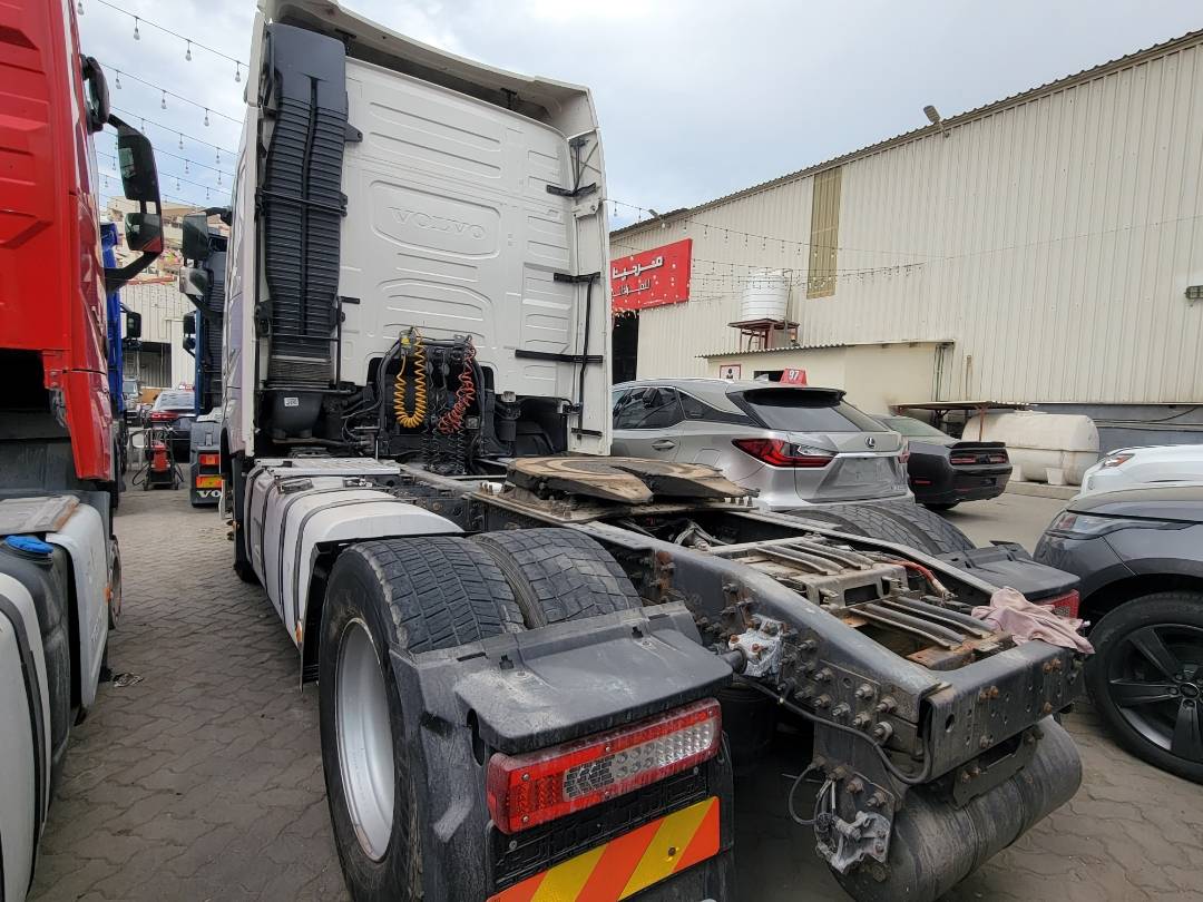 VOLVO FH-Series 2016 - Marhaba Auction Used Cars - Image 3