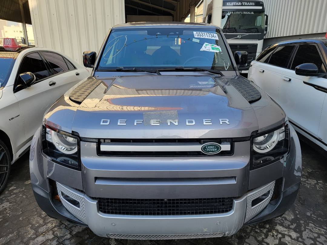 2020 LAND ROVER DEFENDER 110 S — 25203 Miles — Lot 2L2032516 — Main - Marhaba Auctions Used Cars - Image 3