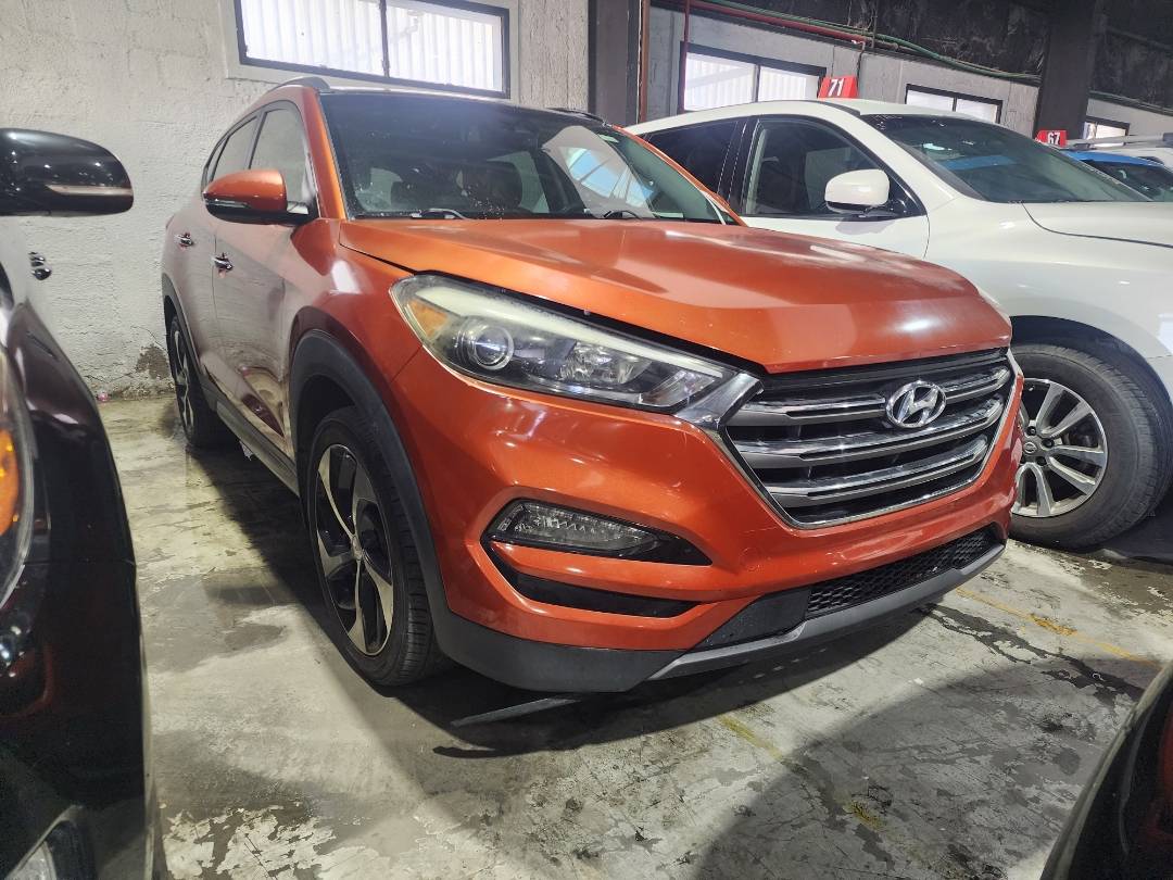 HYUNDAI TUCSON