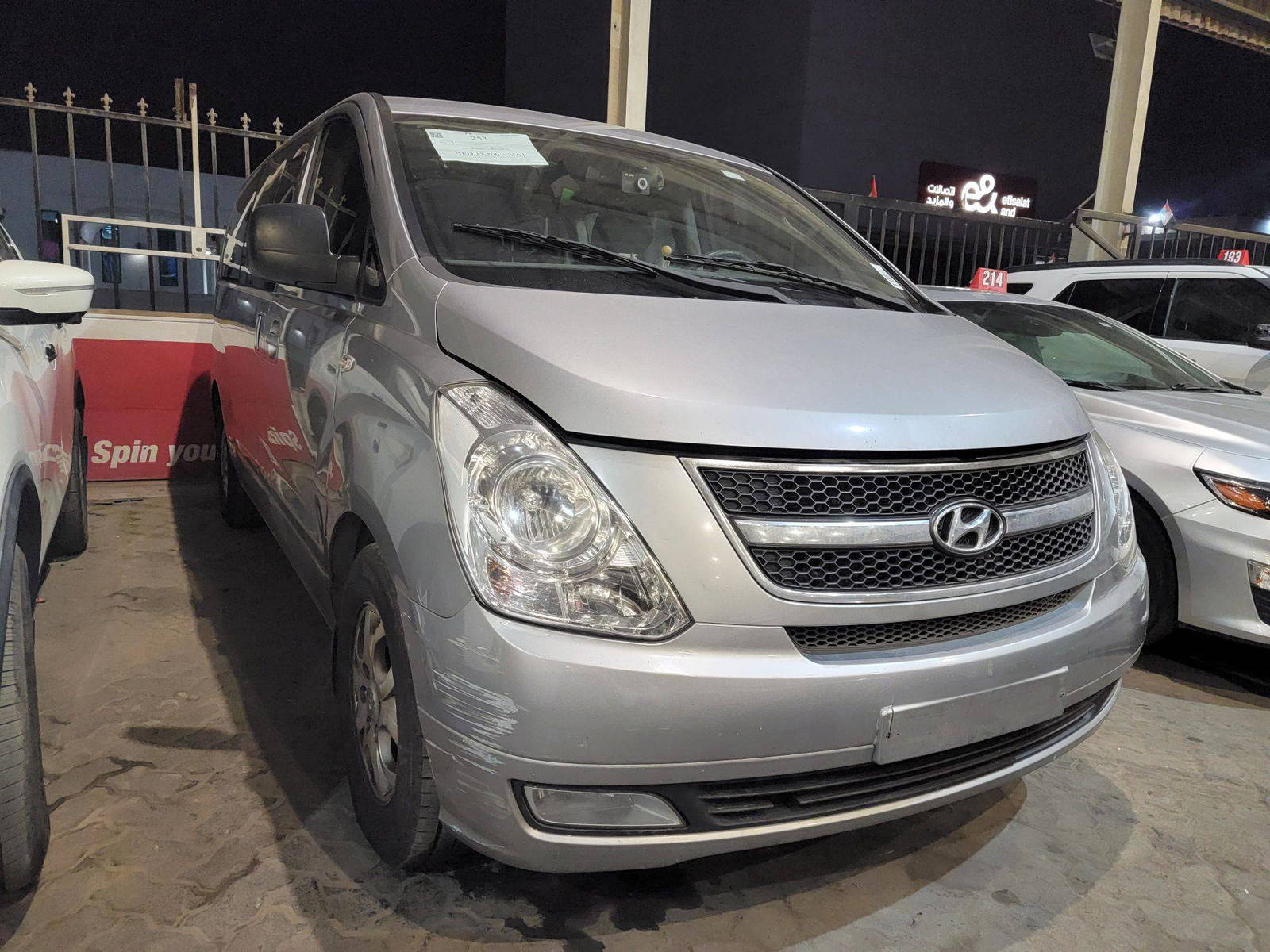 2012 HYUNDAI GRAND STAREX — 286845 KM — Lot 442743 — Main - Marhaba Auctions Used Cars - Image 2