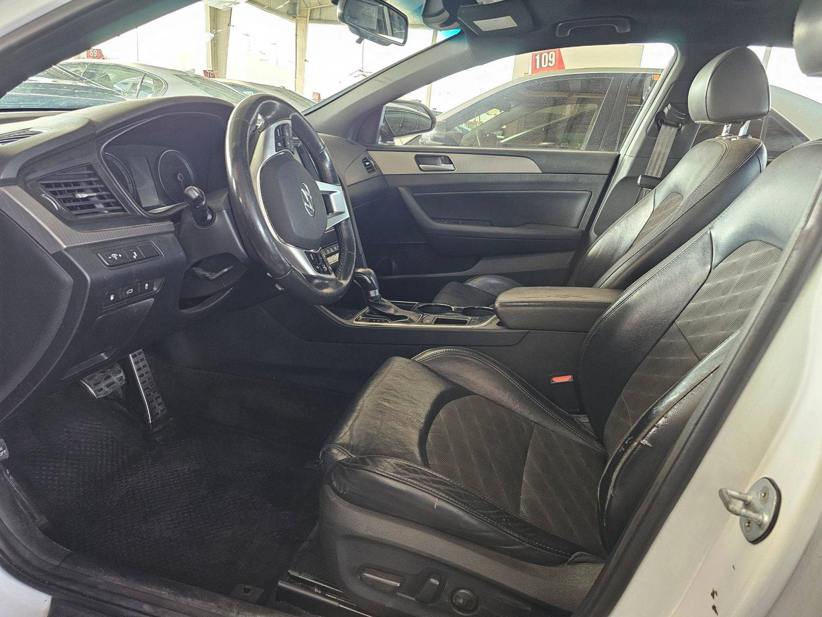 2019 HYUNDAI SONATA SPORT — 176130 Miles — Lot 42997854 — Main - Marhaba Auctions Used Cars - Image 10