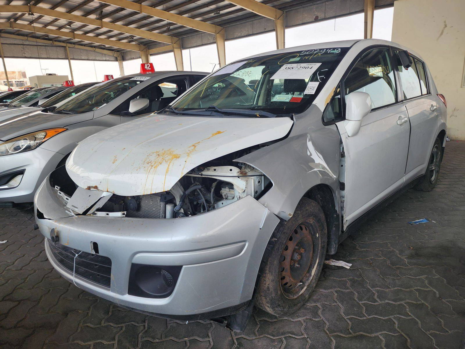 2011 NISSAN VERSA — 121524 Miles — Lot 38872904 — Ind. 12 - Marhaba Auctions Used Cars - Image 5