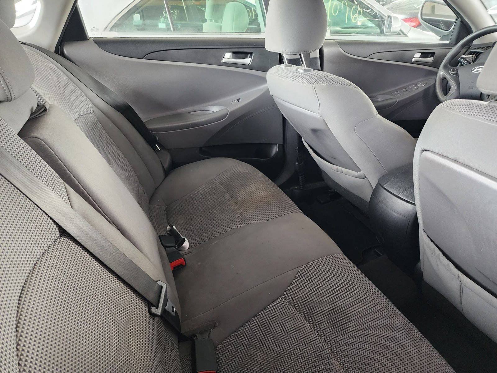 2013 HYUNDAI SONATA — 121485 Miles — Lot 76812063 - Marhaba Auctions Used Cars - Image 5