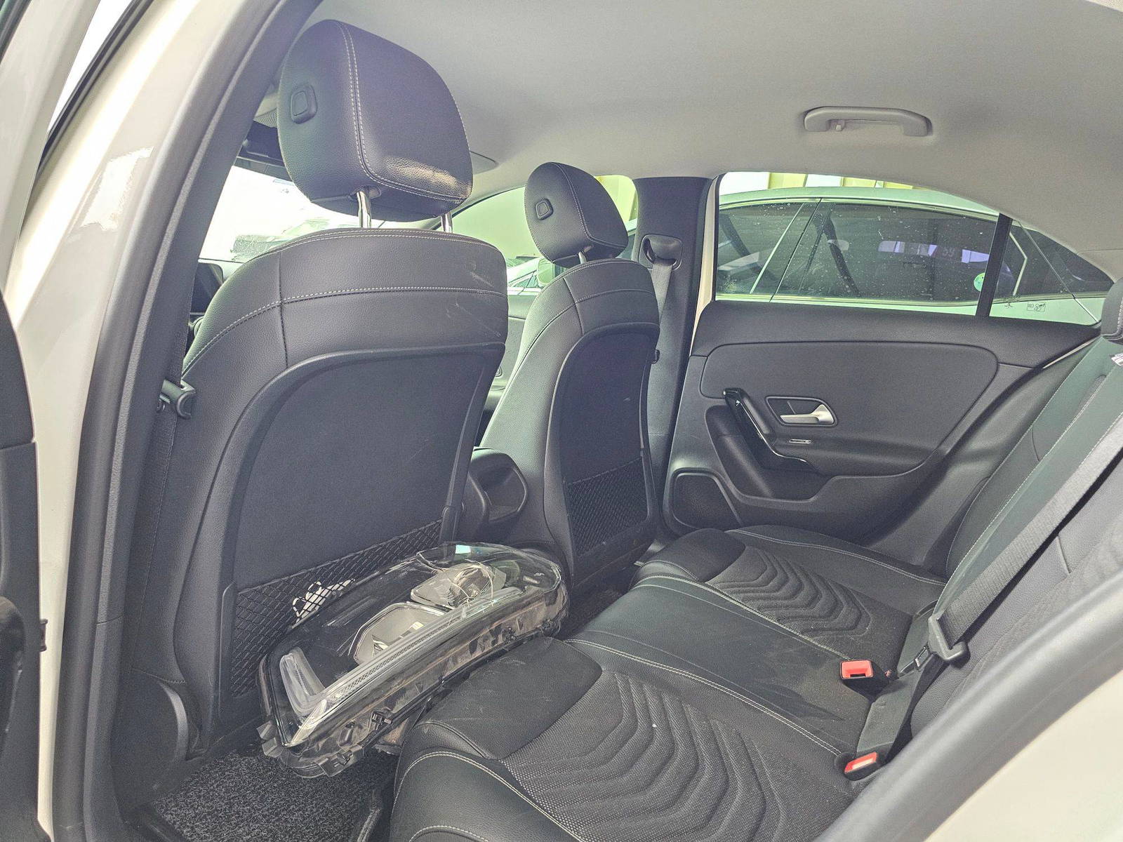 2020 MERCEDES BENZ A220 — 73737 KM — Lot LJ191484 — Souq - Marhaba Auctions Used Cars - Image 6