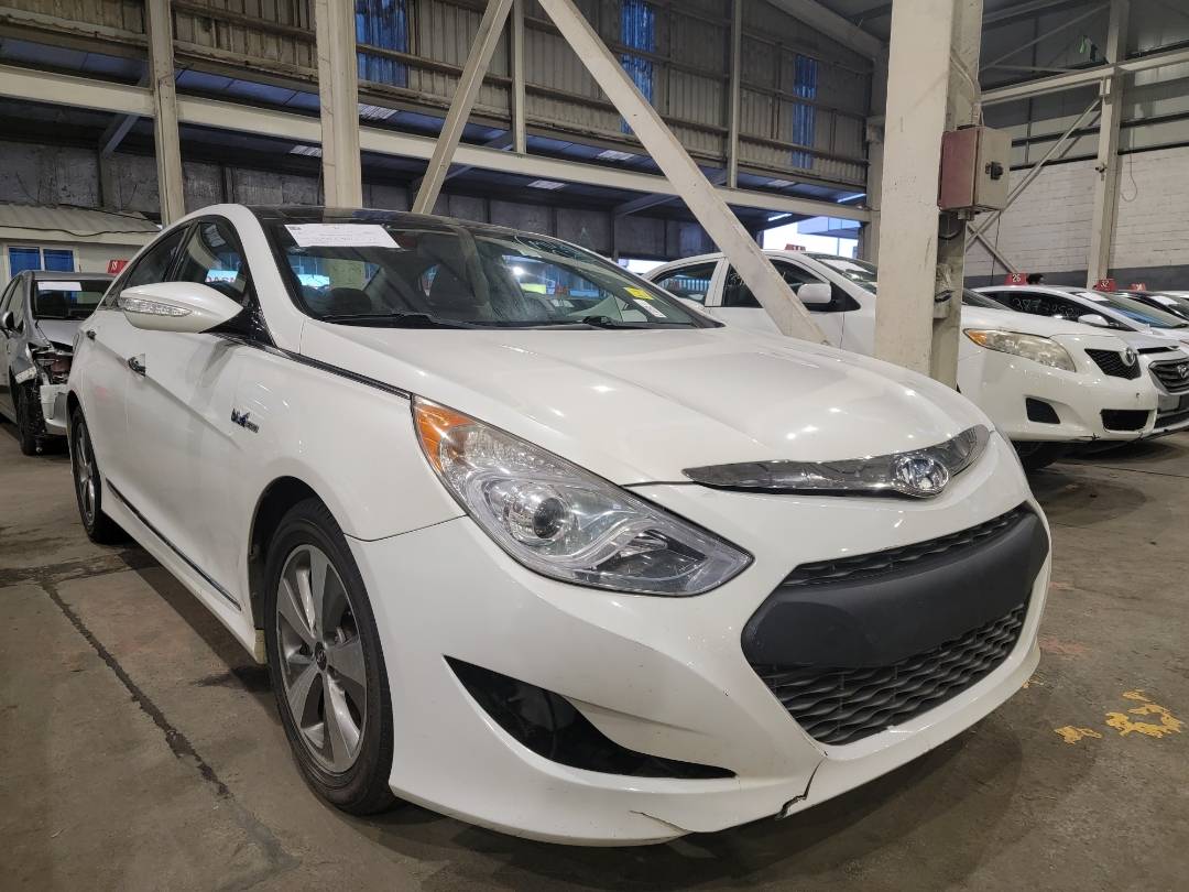 2011 HYUNDAI SONATA — 124808 Miles — Lot 38793037 — Main - Marhaba Auctions Used Cars - Image 4