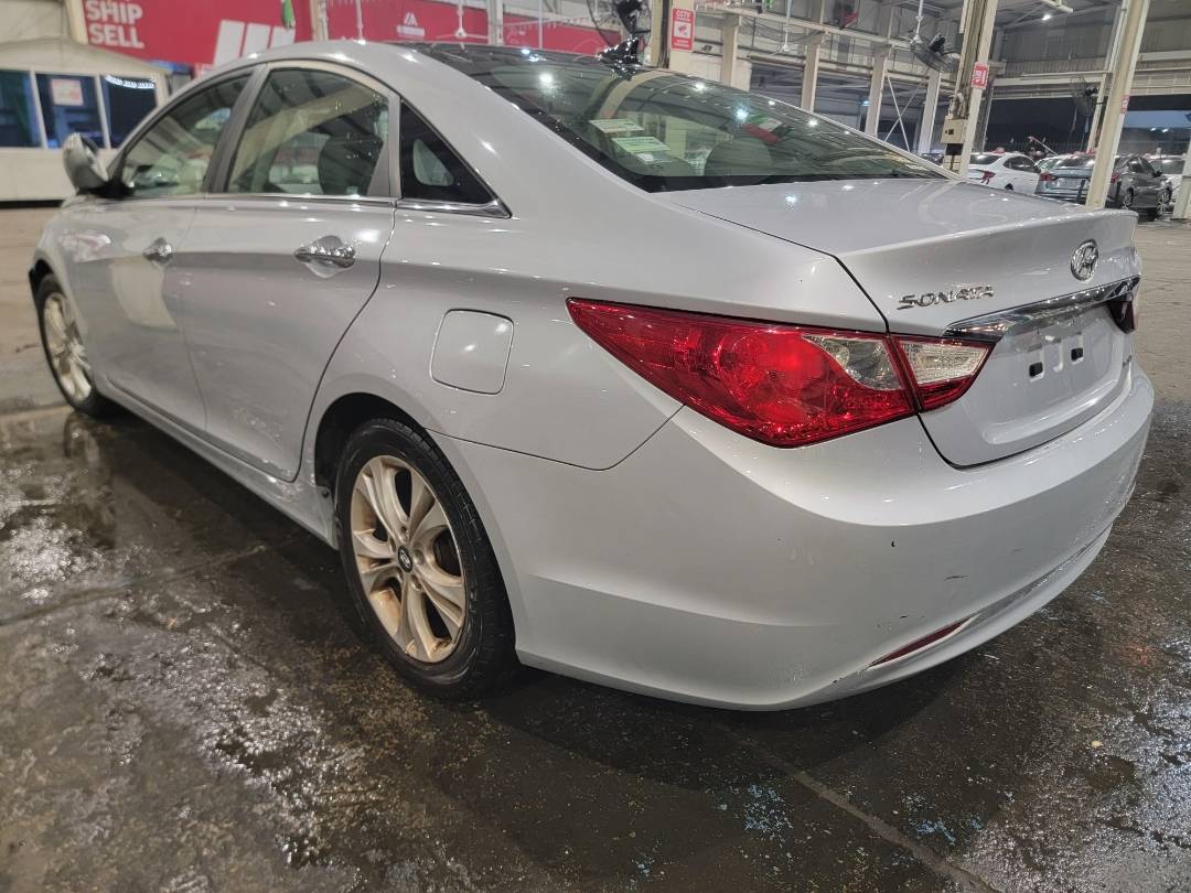 2012 HYUNDAI SONATA — 174385 Miles — Lot 37962374 - Marhaba Auctions Used Cars - Image 3