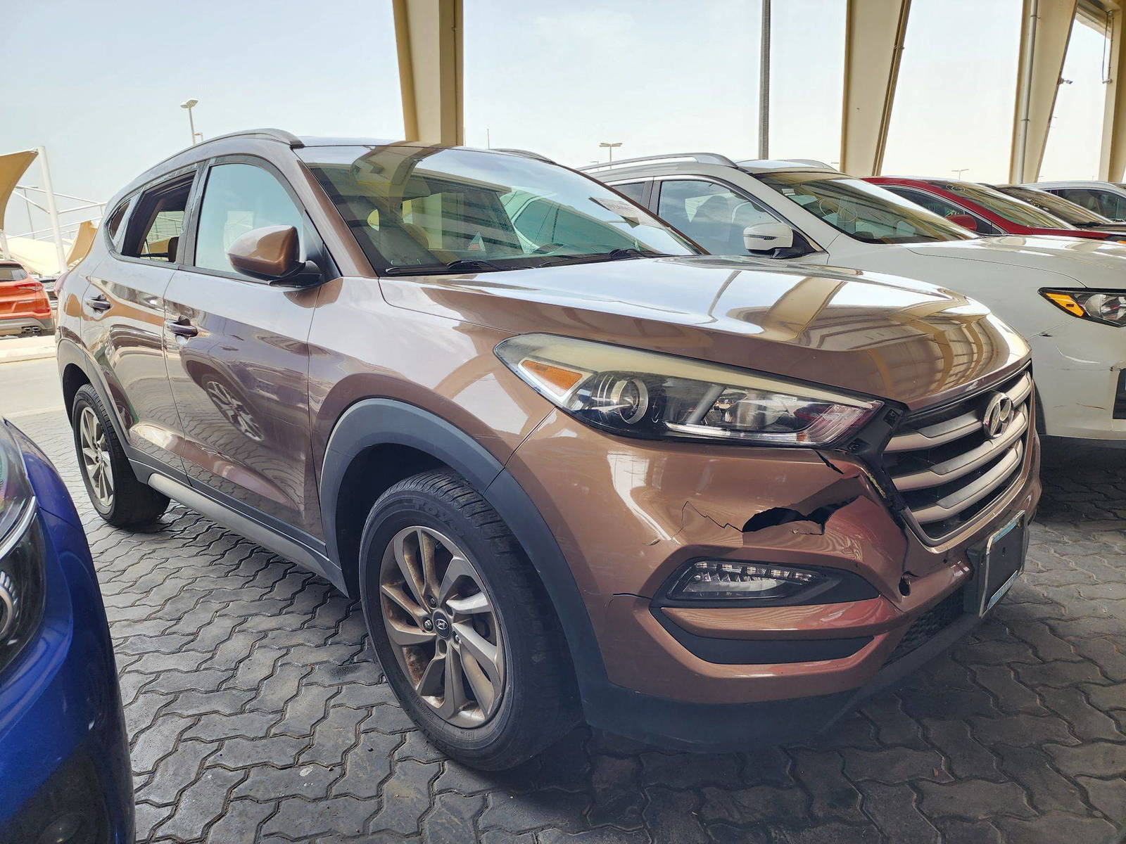 2017 HYUNDAI TUCSON — 115031 Miles — Lot 39260677 — Souq - Marhaba Auctions Used Cars - Image 4