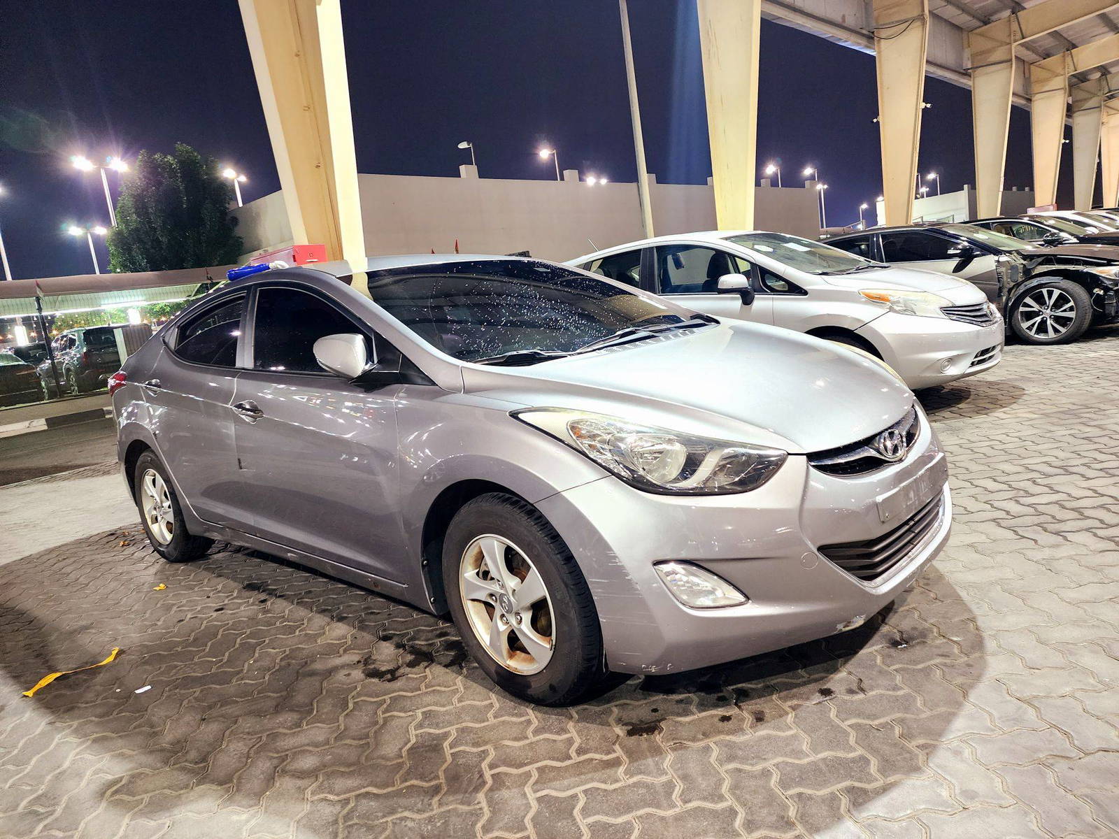 2012 HYUNDAI AVANTE — 158766 KM — Lot 311588 — Souq - Marhaba Auctions Used Cars - Image 3