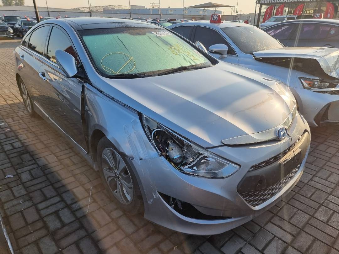 2014 HYUNDAI SONATA — 148618 Miles — Lot 112275 — Ind. 12 - Marhaba Auctions Used Cars - Image 4