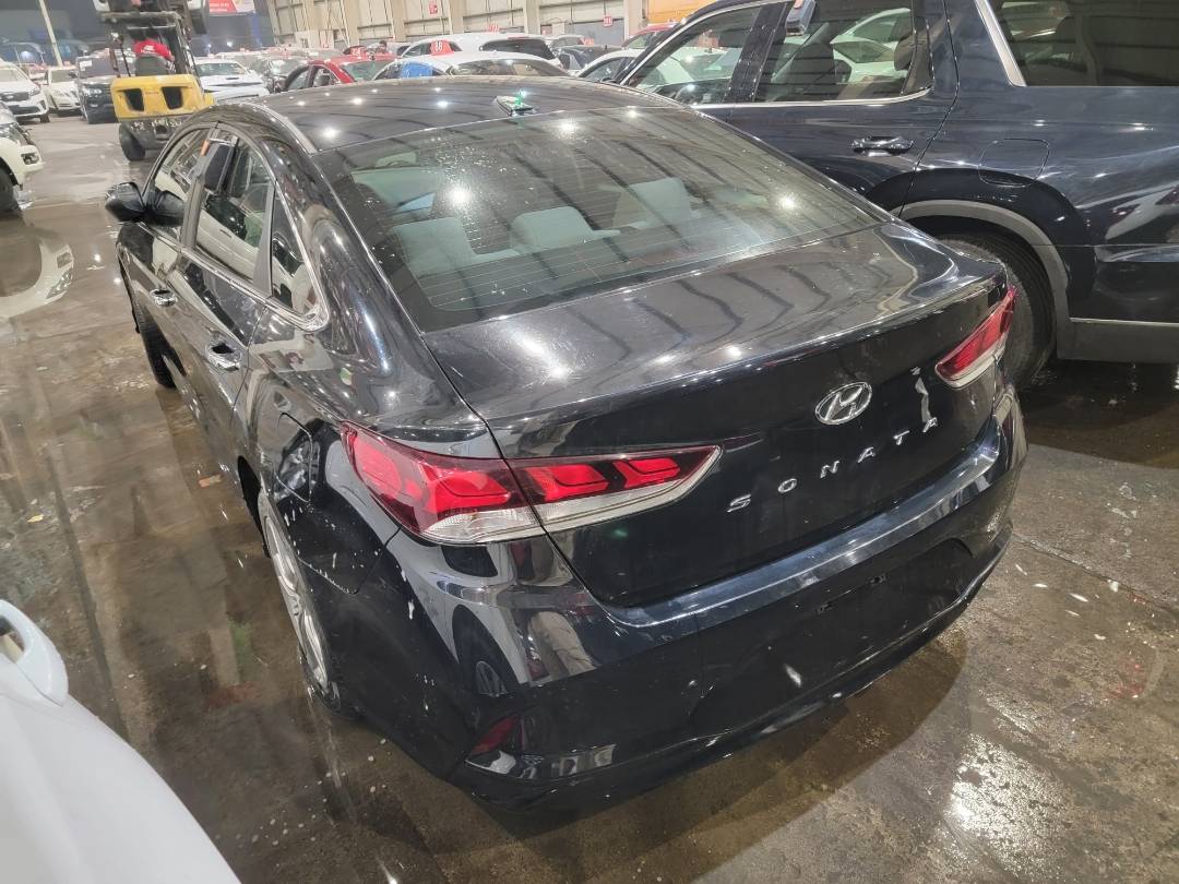 HYUNDAI SONATA 2018 - Marhaba Auction Used Cars - Image 3