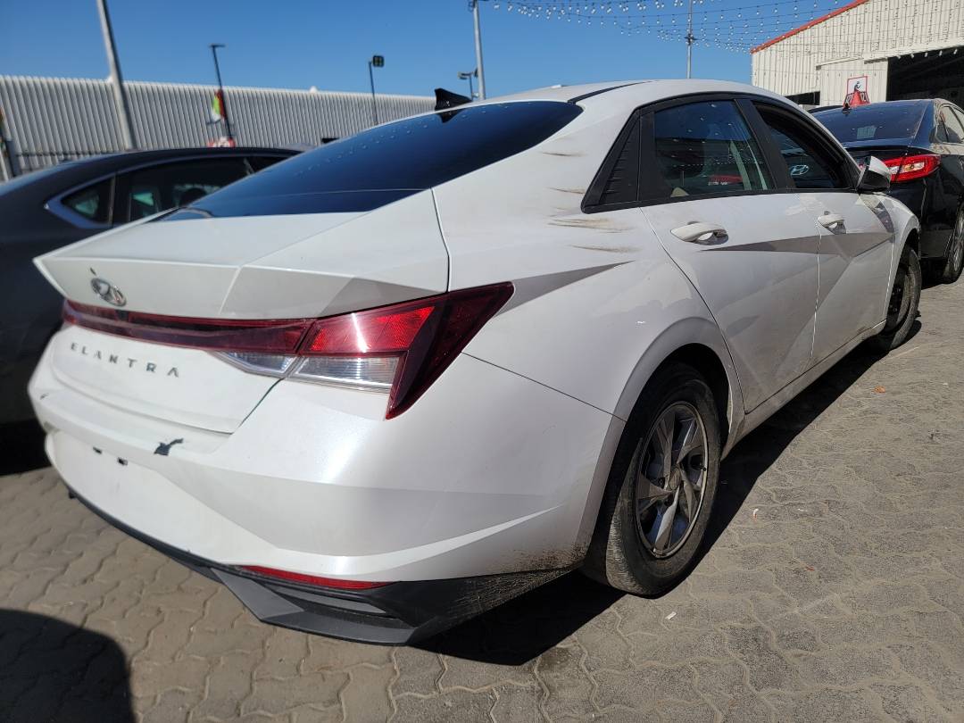 2021 HYUNDAI ELANTRA — 45800 Miles — Lot 76689733 - Marhaba Auctions Used Cars - Image 4