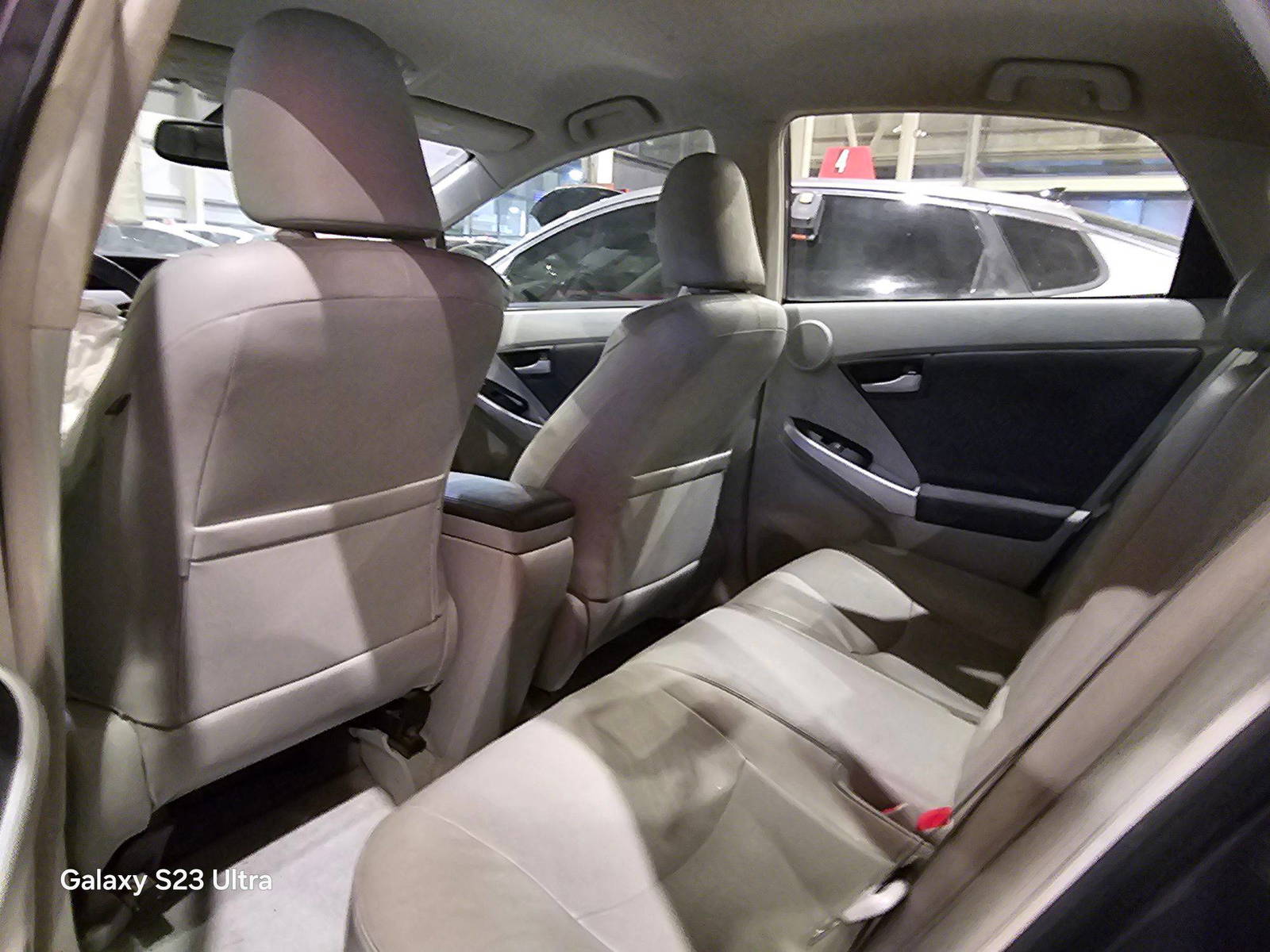 2010 TOYOTA PRIUS — 187089 Miles — Lot 92261665 — Main - Marhaba Auctions Used Cars - Image 7
