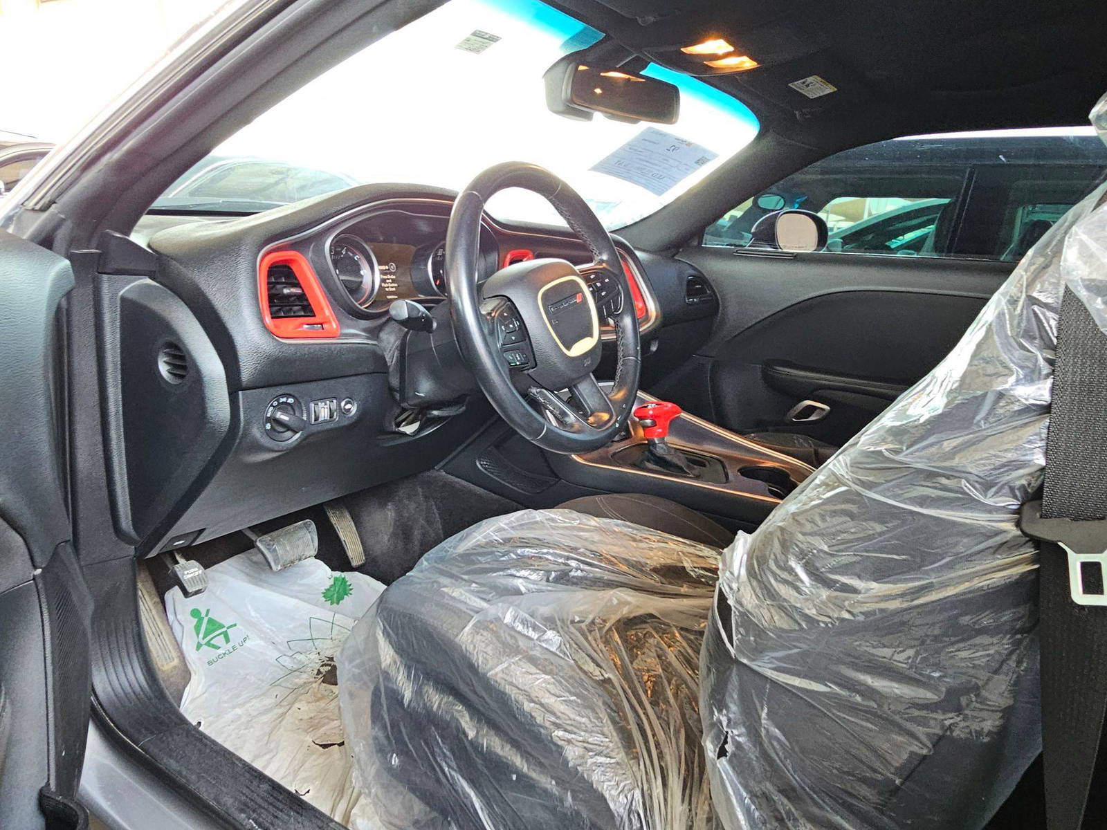 2018 DODGE CHALLENGER — 126850 KM — Lot AG0JH229751 — Souq - Marhaba Auctions Used Cars - Image 8