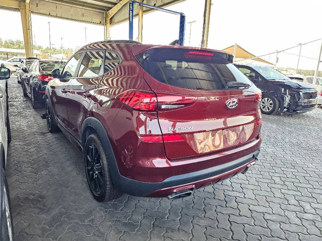 HYUNDAI TUCSON