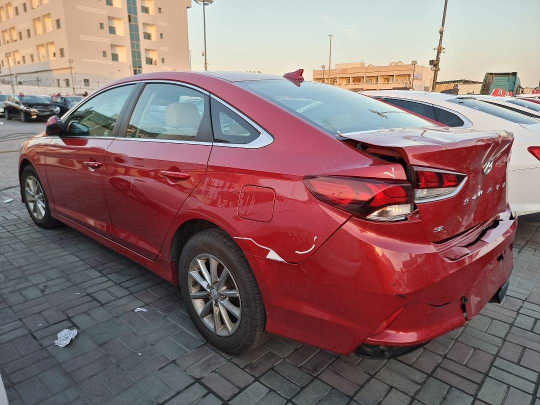 2018 HYUNDAI SONATA — 171884 Miles — Lot 215487 — Ind. 12 - Marhaba Auctions Used Cars - Image 4