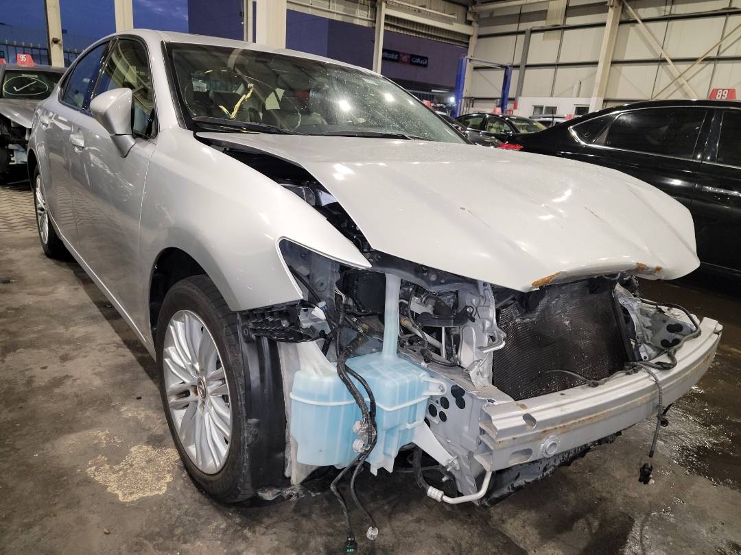 2015 LEXUS ES 350 — 111807 Miles — Lot F2197793 - Marhaba Auctions Used Cars - Image 7