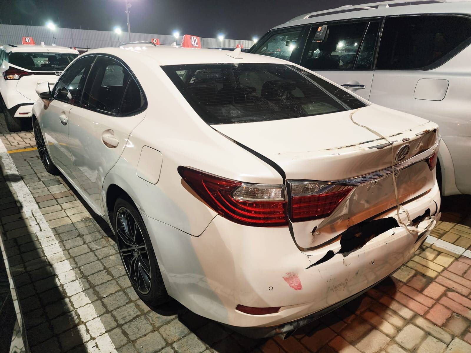 LEXUS ES 350 2014 - Marhaba Auction Used Cars - Image 7