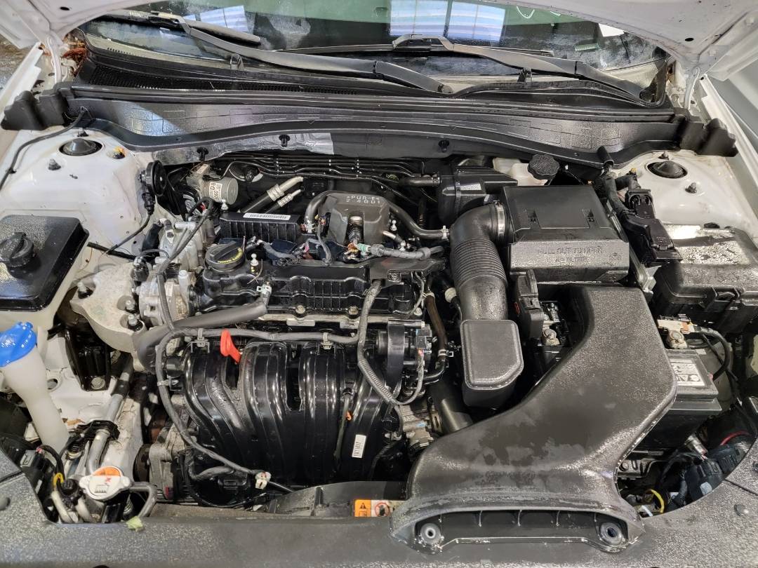 2018 KIA OPTIMA — 81668 Miles — Lot 35JG208183 — Main - Marhaba Auctions Used Cars - Image 9
