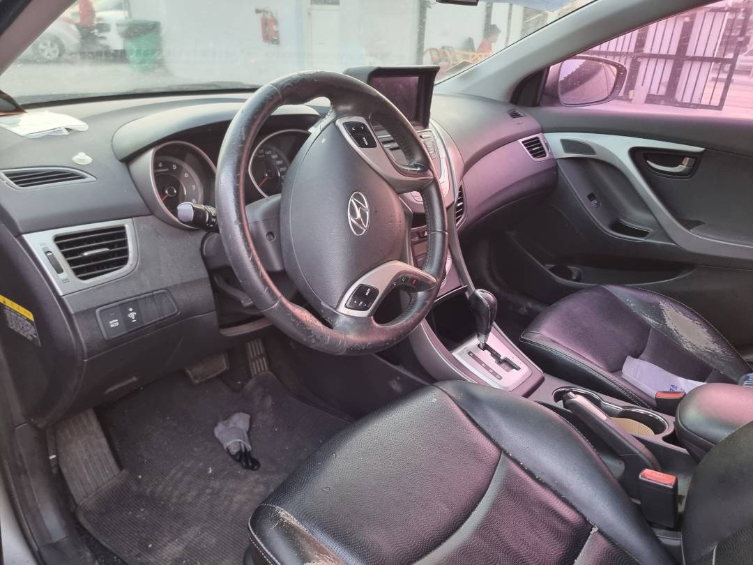 2011 HYUNDAI AVANTE — 100382 KM — Lot 134673 — Ind. 12 - Marhaba Auctions Used Cars - Image 6