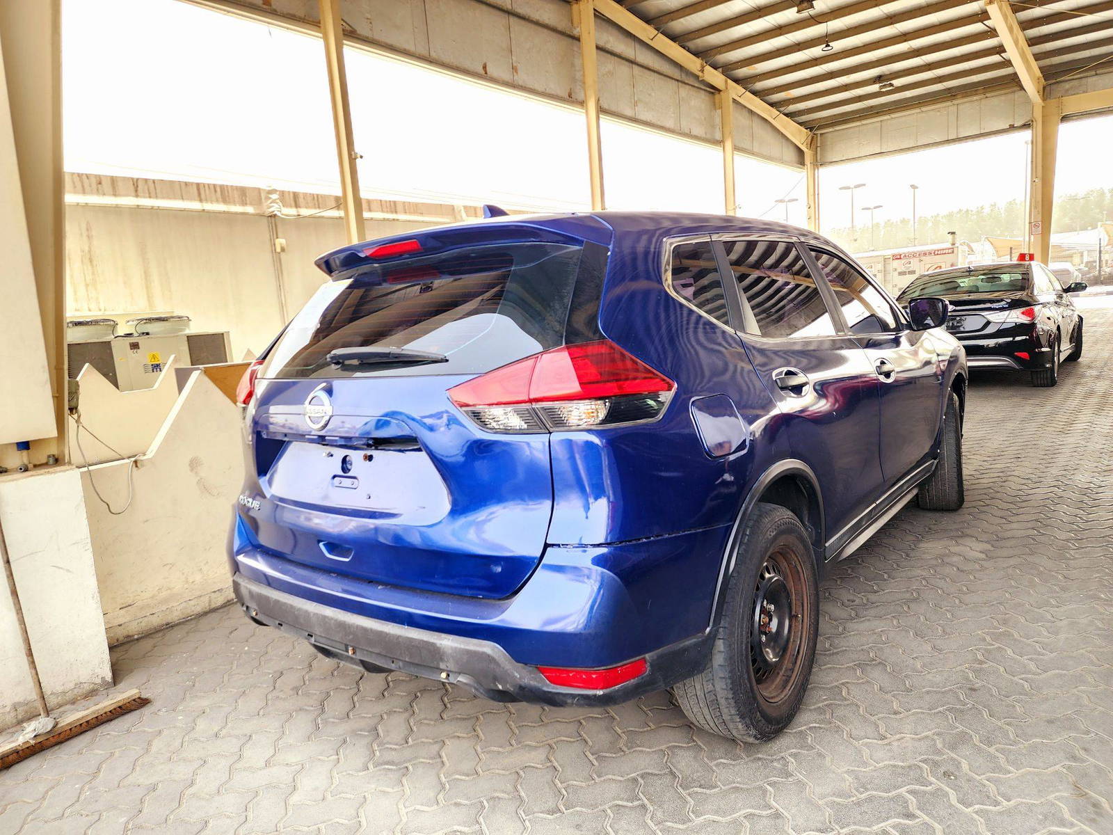 2018 NISSAN ROGUE — 76874 Miles — Lot 40848877 — Souq - Marhaba Auctions Used Cars - Image 3