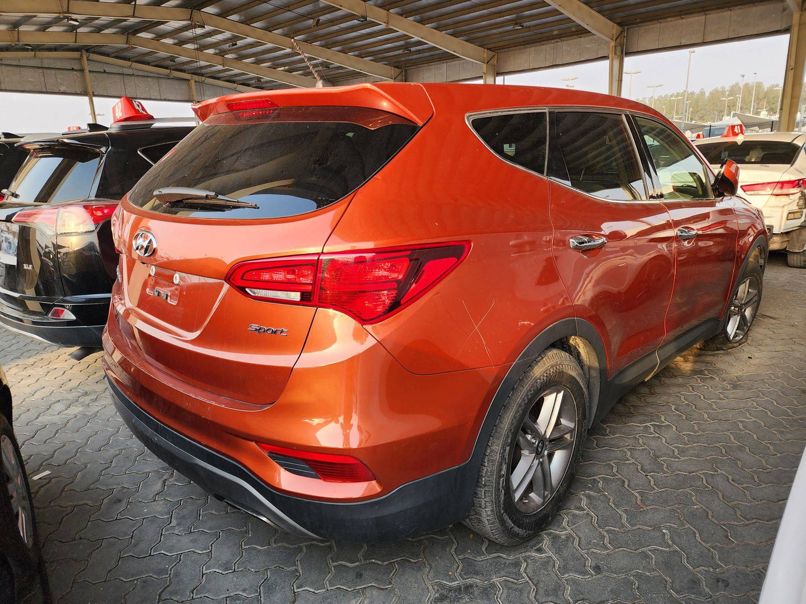 2018 HYUNDAI SANTA FE SPORT — 118578 Miles — Lot 81514293 — Main - Marhaba Auctions Used Cars - Image 3