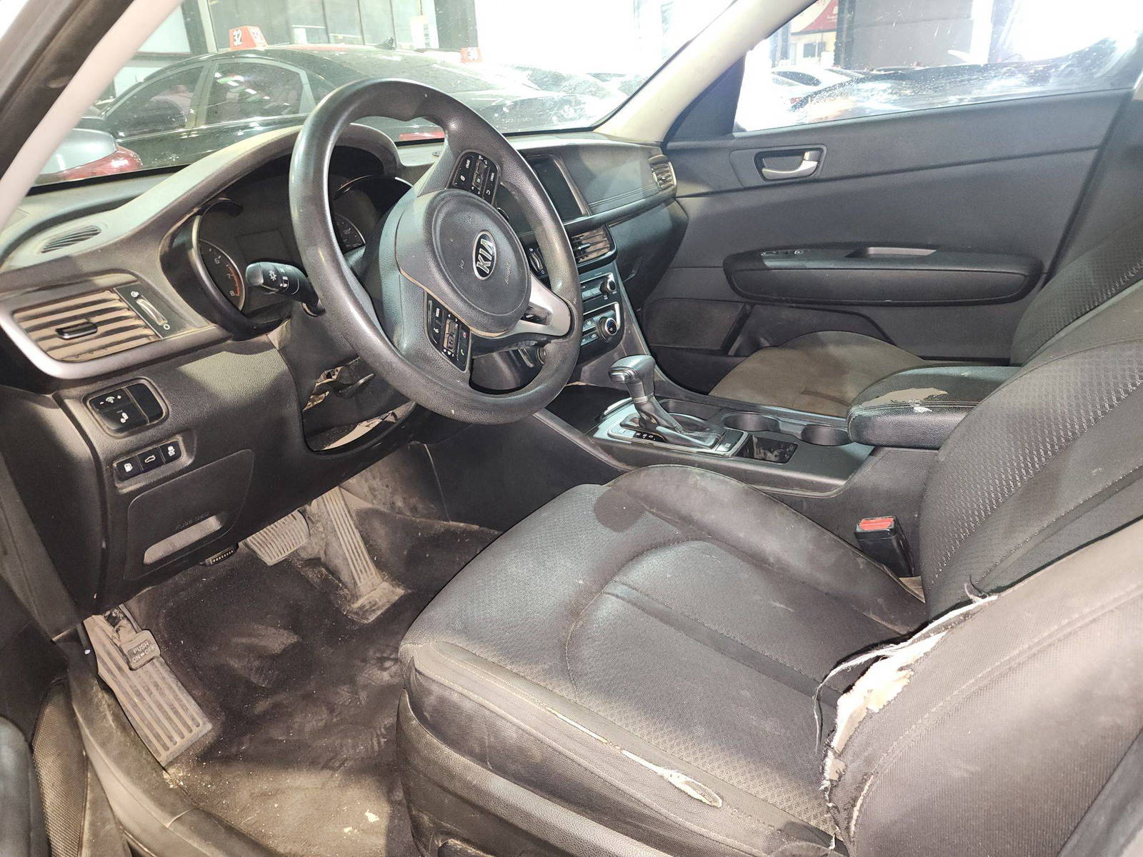 2018 KIA OPTIMA — 111366 Miles — Lot JG242643 — Al Quoz - Marhaba Auctions Used Cars - Image 9