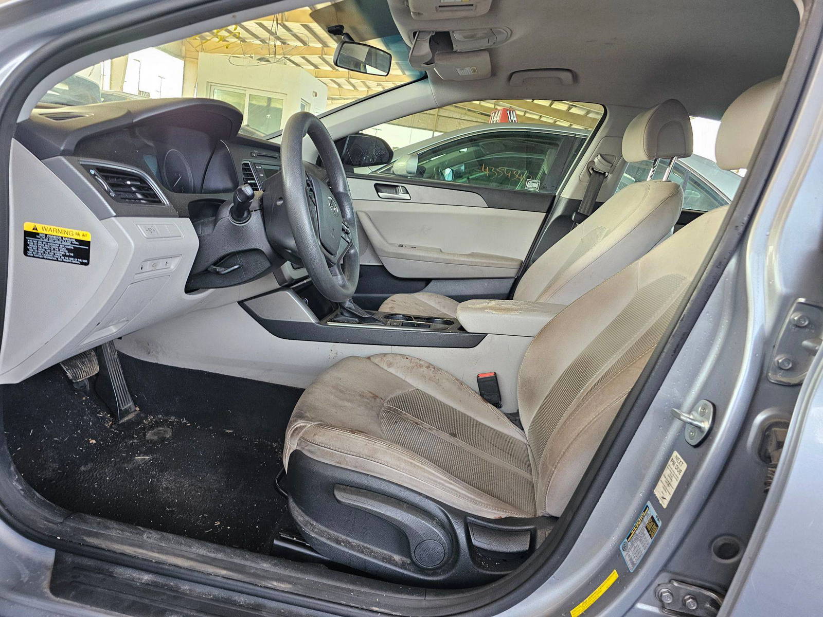 2015 HYUNDAI SONATA — 133277 Miles — Lot AF3FH177664 — Souq - Marhaba Auctions Used Cars - Image 8