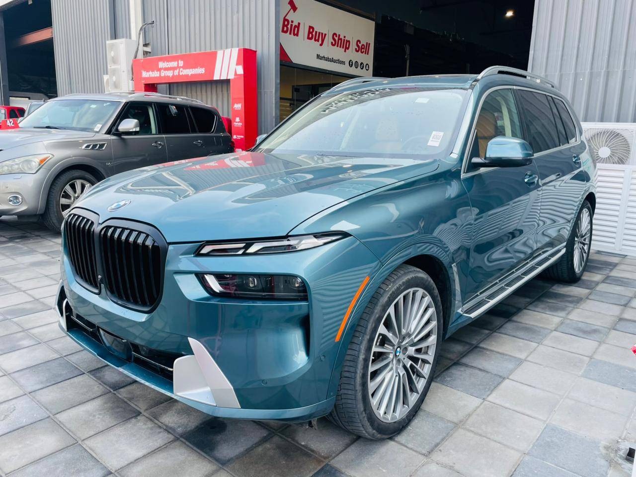 2025 BMW X7 XDRIVE40I — 8385 Miles — Lot W56339 — Al Quoz - Marhaba Auctions Used Cars - Image 4