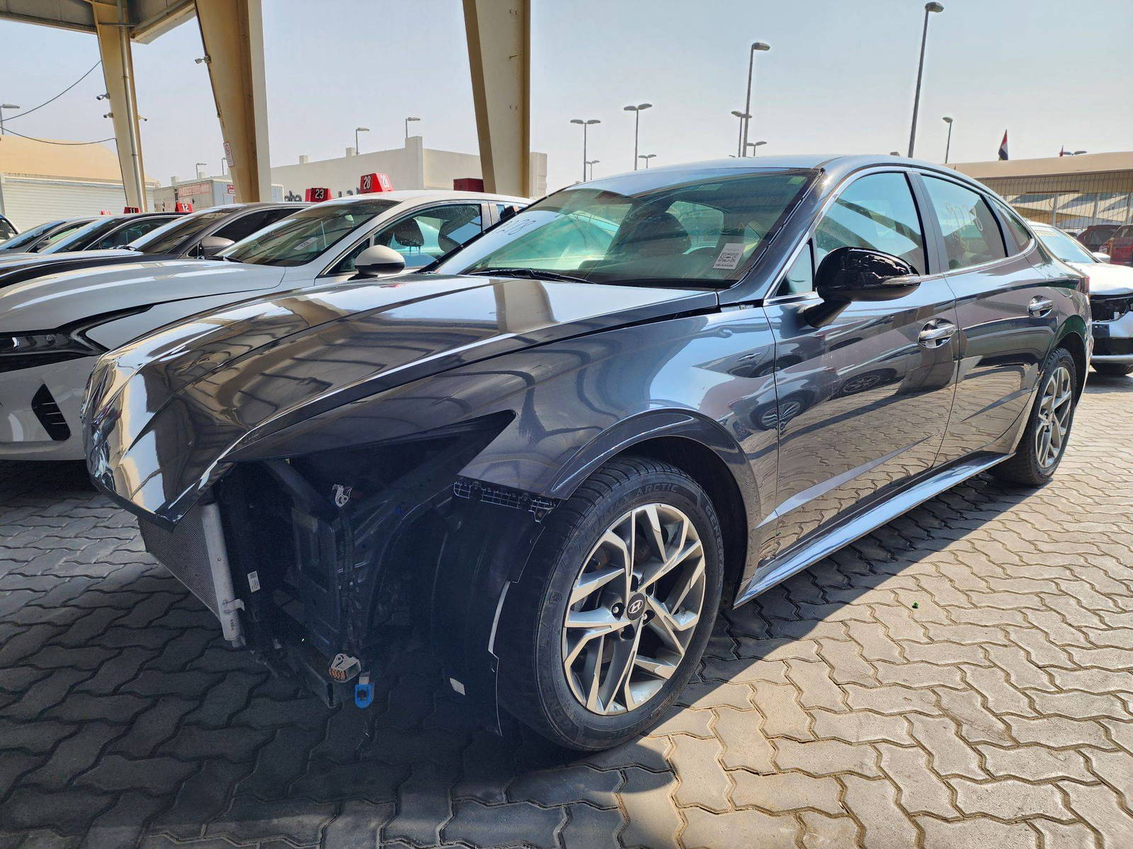 2021 HYUNDAI SONATA — 98498 KM — Lot 088162 — Souq - Marhaba Auctions Used Cars - Image 5