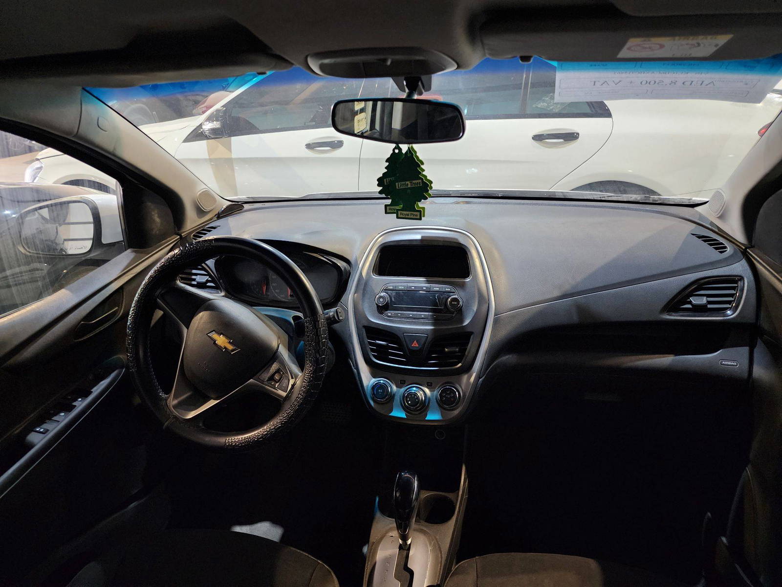 2017 CHEVROLET SPARK — 205111 KM — Lot 15863 — Al Quoz - Marhaba Auctions Used Cars - Image 8