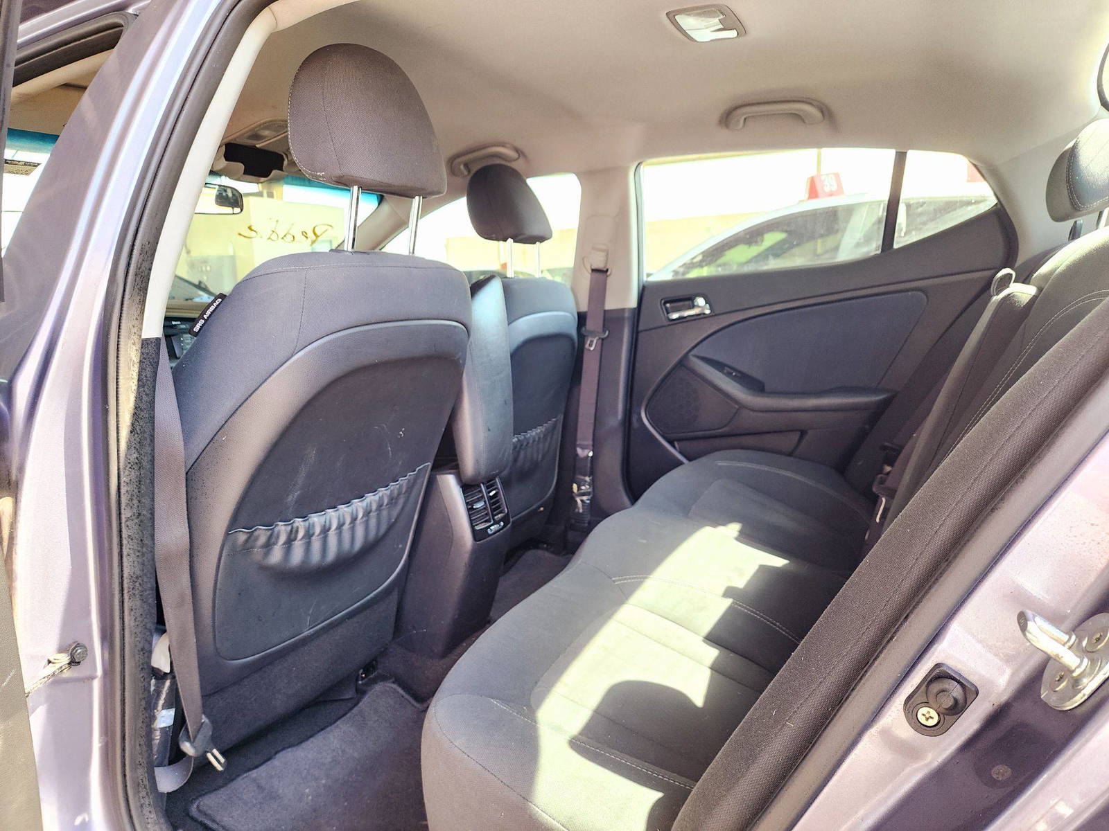 2012 KIA OPTIMA — 162272 Miles — Lot 41390963 — Souq - Marhaba Auctions Used Cars - Image 6