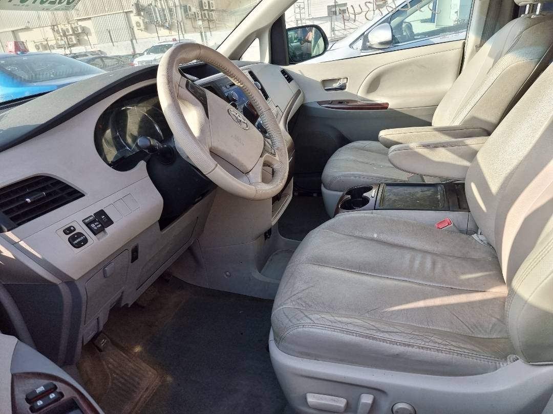 2013 TOYOTA SIENNA — 172254 Miles — Lot 125487 — Ind. 12 - Marhaba Auctions Used Cars - Image 6