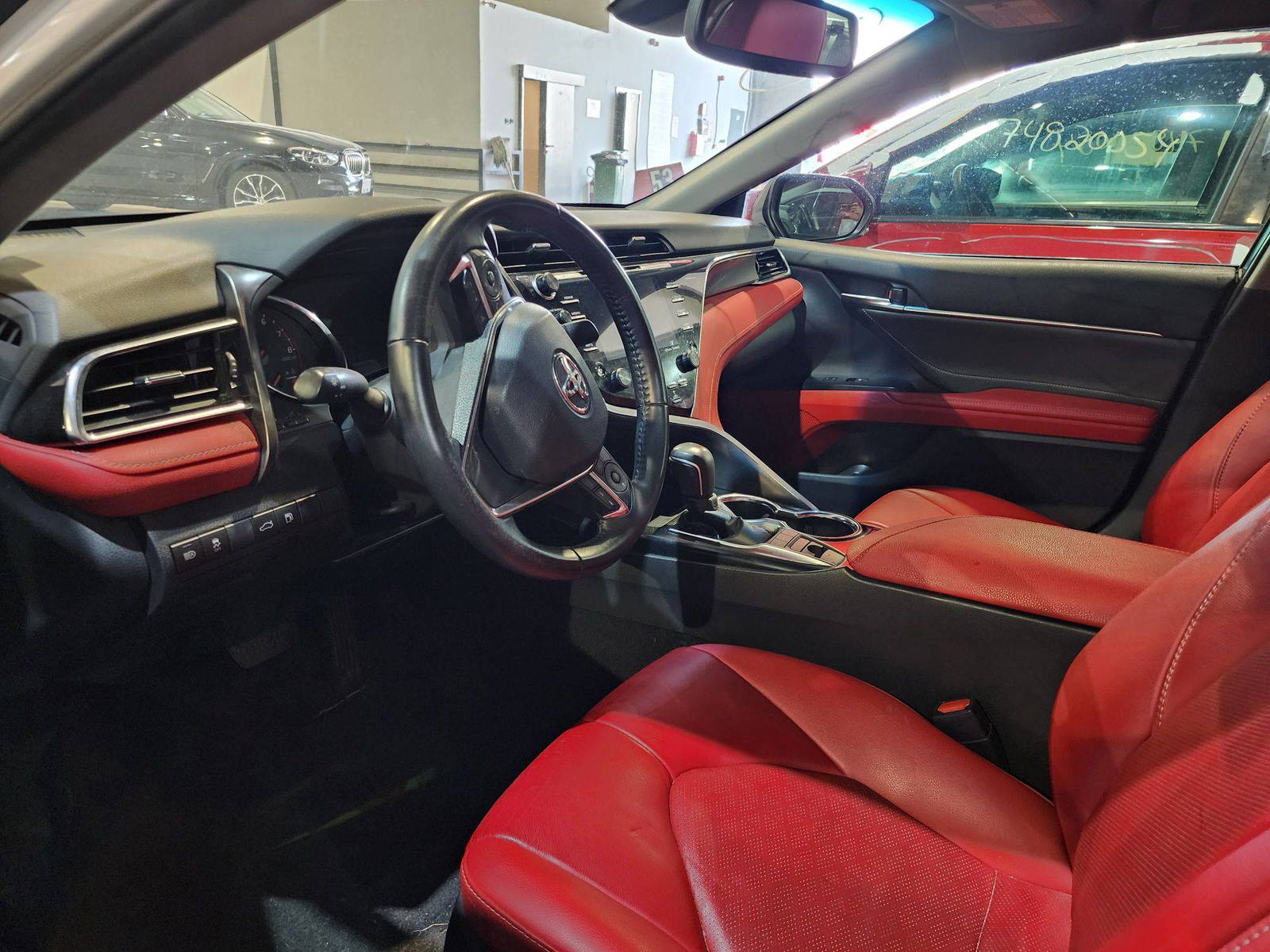 2018 TOYOTA CAMRY — 77271 KM — Lot 120708 — Main - Marhaba Auctions Used Cars - Image 9