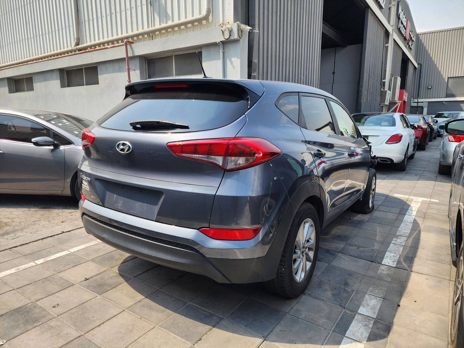 2016 HYUNDAI TUCSON — 115381 Miles — Lot 227366 — Main - Marhaba Auctions Used Cars - Image 4