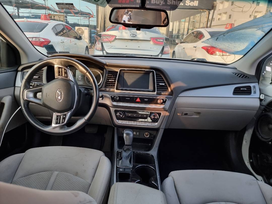 HYUNDAI SONATA 2018 - Marhaba Auction Used Cars - Image 7