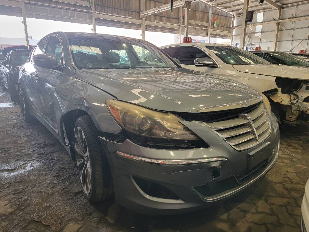 HYUNDAI GENESIS 2014 - Marhaba Auction Used Cars - Image 4