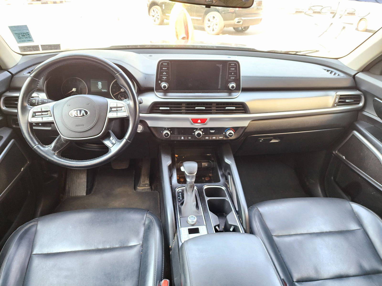 2020 KIA TELLURIDE — 76342 Miles — Lot 61913654 — Souq - Marhaba Auctions Used Cars - Image 7