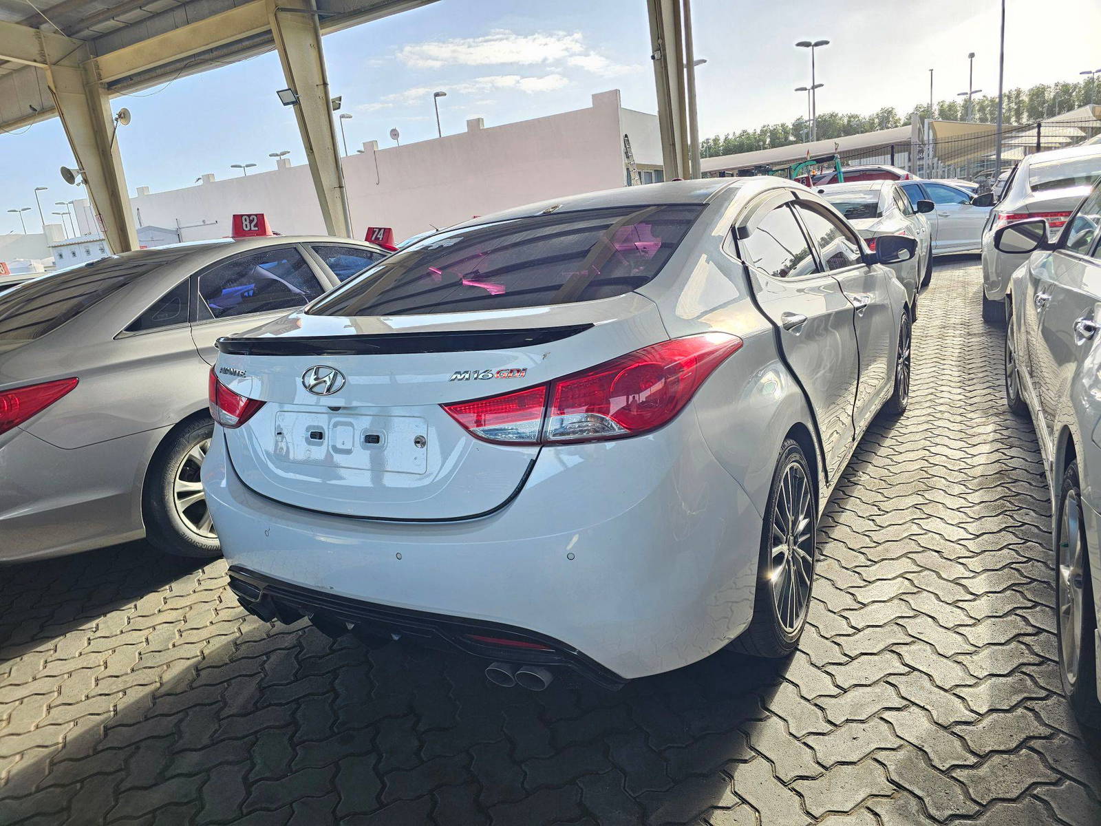 HYUNDAI AVANTE 2012 - Marhaba Auction Used Cars - Image 4