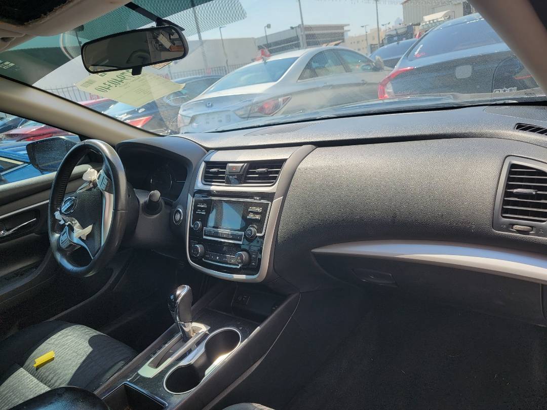 2018 NISSAN ALTIMA — 156466 Miles — Lot 37940340 - Marhaba Auctions Used Cars - Image 5
