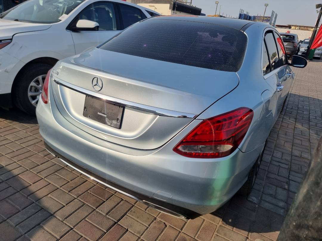 MERCEDES BENZ C300 2018 - Marhaba Auction Used Cars - Image 6
