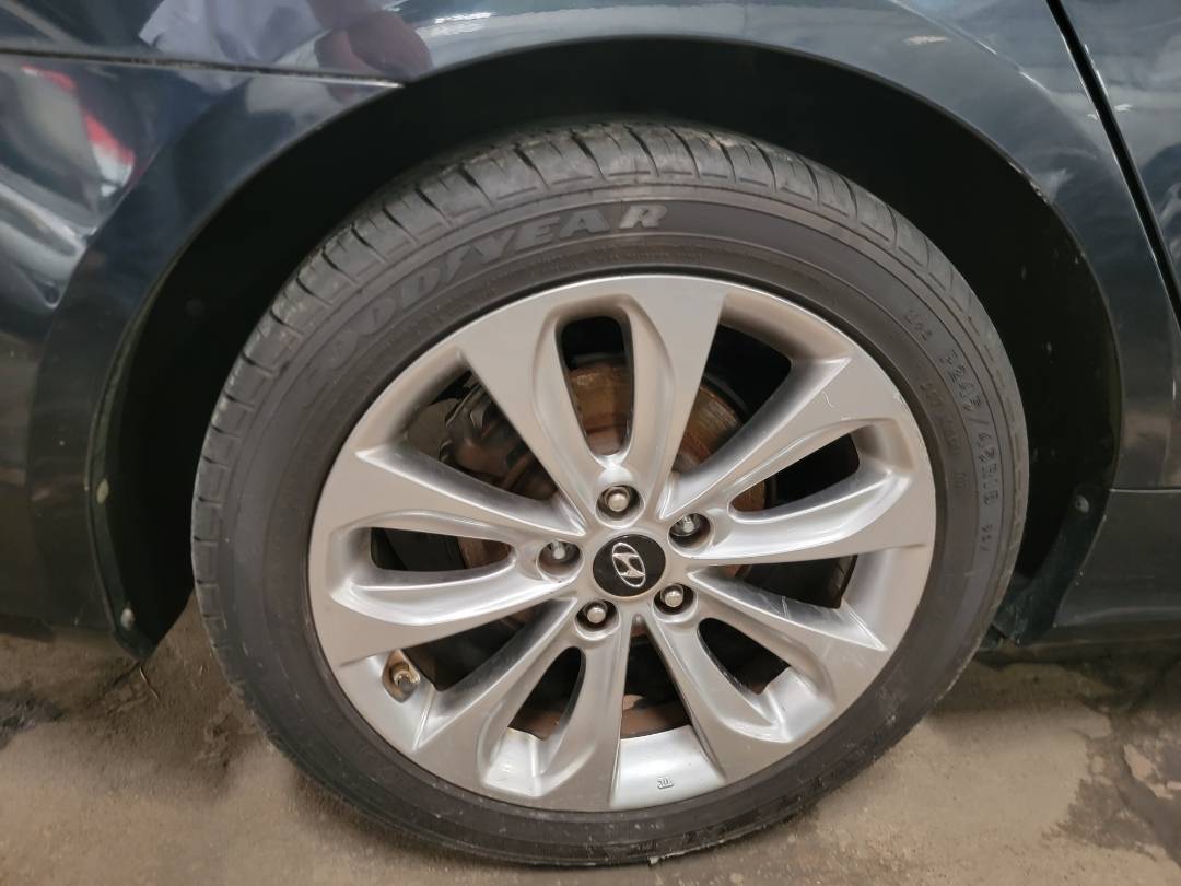2013 HYUNDAI SONATA — 143244 Miles — Lot 39961654 - Marhaba Auctions Used Cars - Image 4