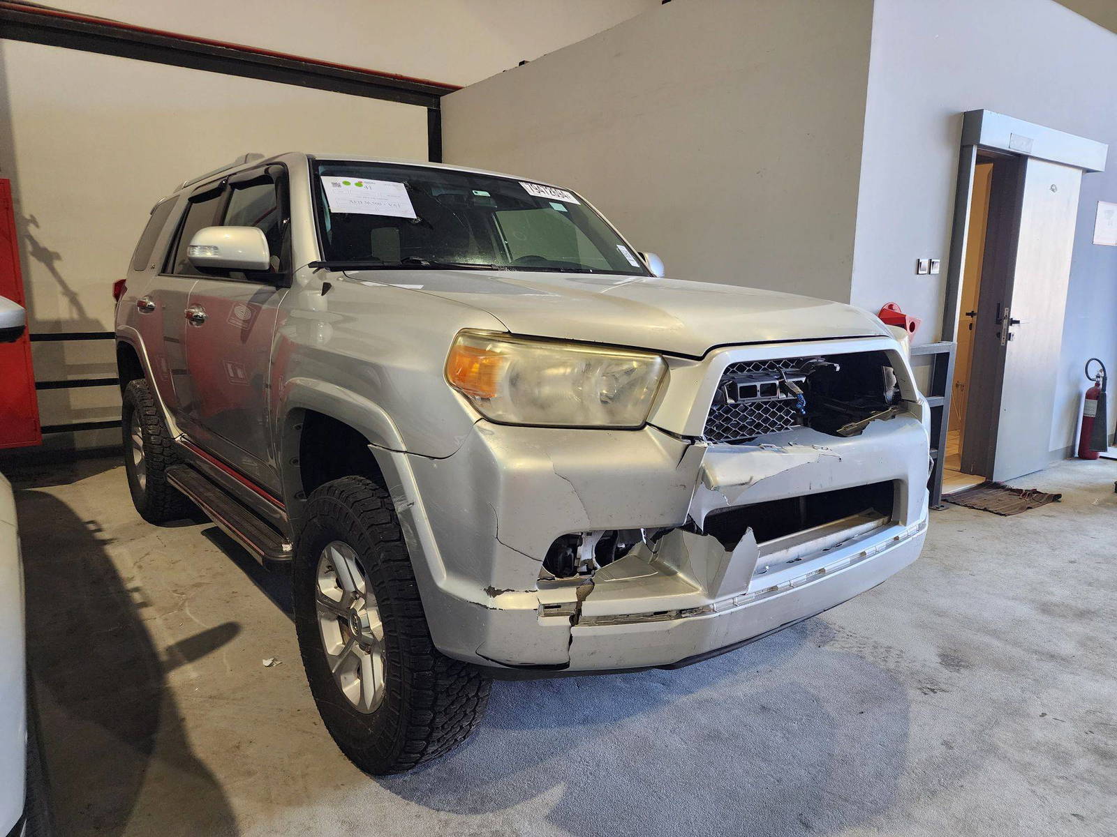 TOYOTA 4RUNNER SR5 2010 - Marhaba Auction Used Cars - Image 4